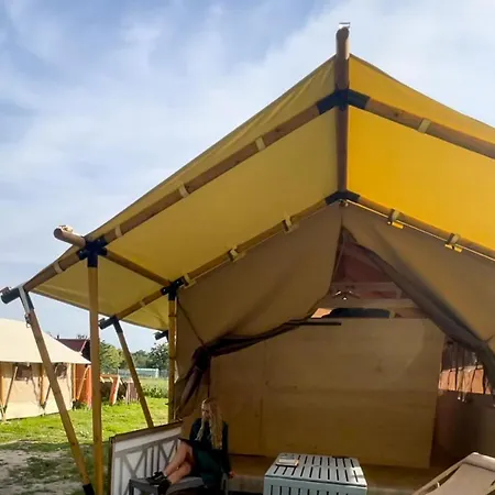 Spokojny Glamping Rzucewo Exterior photo